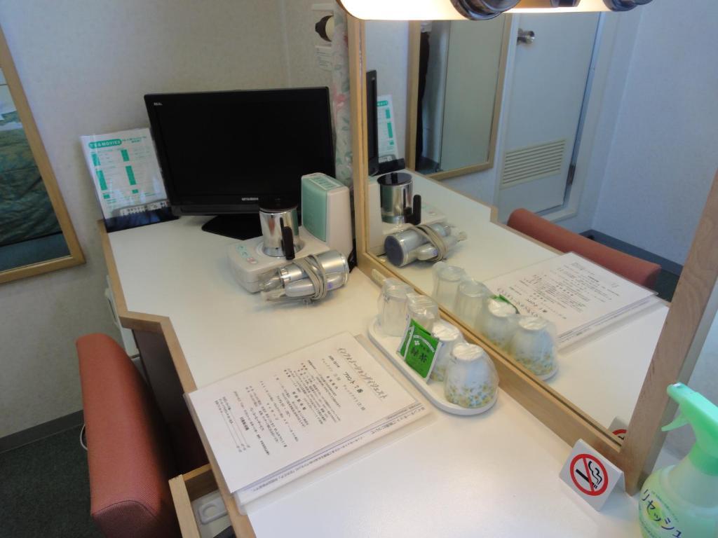 Hiroshima Rich Hotel Quarto foto